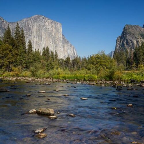 El Capitan in Yosemite National Park during the day