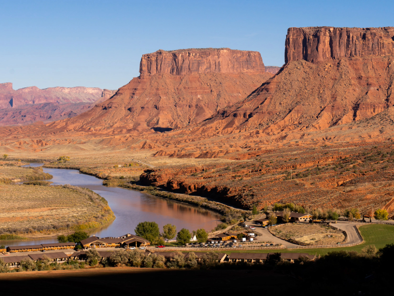 Red Cliffs Lodge